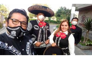 Mariachis en Lima Gleny Juarez